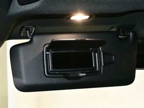 Used 2020 Mercedes-Benz GLC 63 AMG S image 21