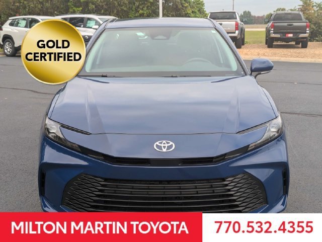 Used 2026 Toyota Camry LE FWD image 9