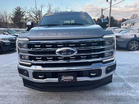 Used 2024 Ford F350 Lariat w/ Chrome Package image 2