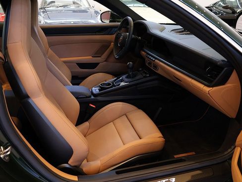 Used 2026 Porsche 911 GT3 RWD image 62
