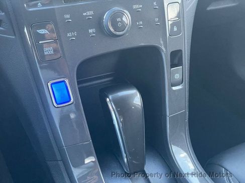 Used 2014 Chevrolet Volt Premium w/ Premium Trim Package FWD image 21
