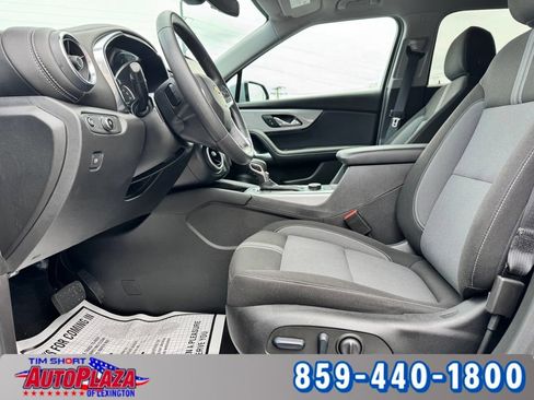 Used 2025 Chevrolet Blazer LT AWD/4WD image 38