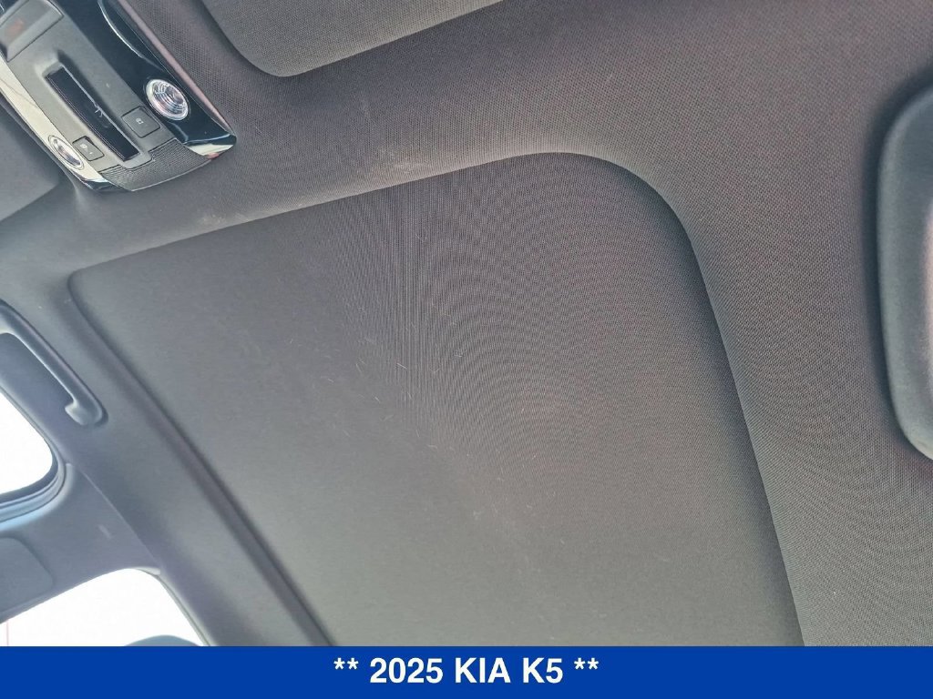 Used 2025 Kia K5 GT-Line w/ GT-Line Premium Package FWD image 16