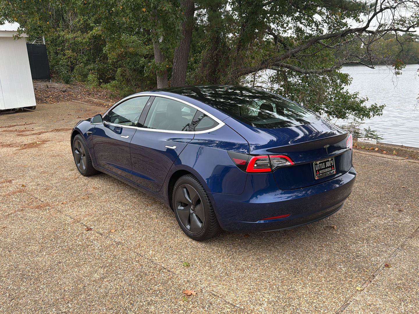 Used 2019 Tesla Model 3 Standard Range Plus RWD image 9