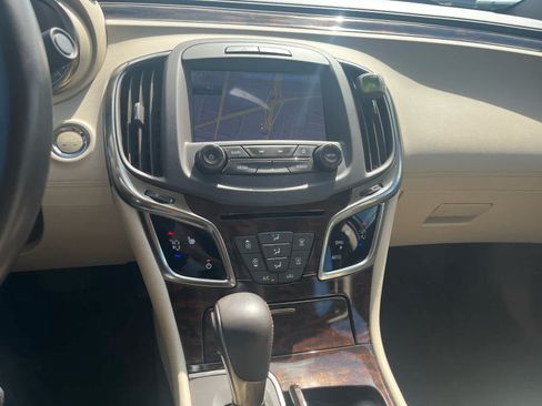 Used 2014 Buick LaCrosse Leather FWD image 9