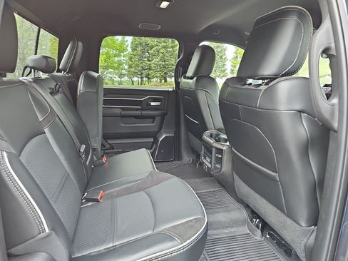 Used 2025 RAM 2500 Laramie AWD/4WD image 17