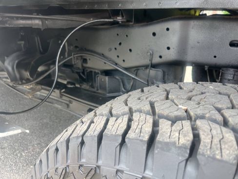 Used 2016 Ford F250 XL w/ Power Equipment Group AWD/4WD image 15