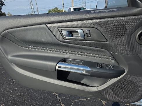 Certified 2025 Ford Mustang Premium image 19