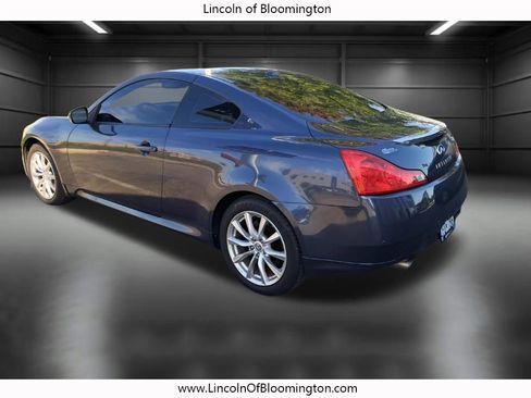 Used 2013 INFINITI G37 x w/ Premium Pkg image 6