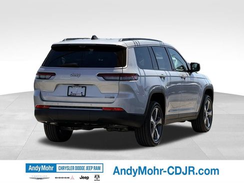 New 2026 Jeep Grand Cherokee L Limited AWD/4WD image 7