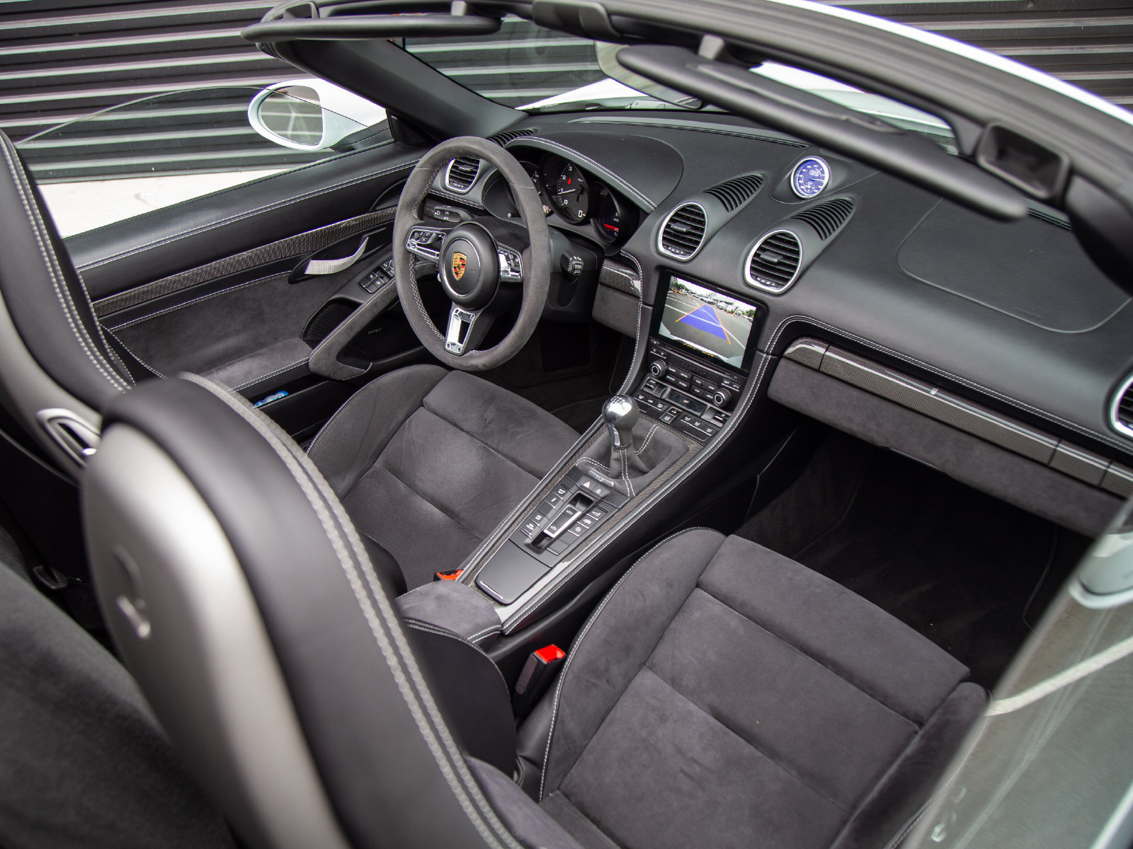 Certified 2021 Porsche 718 Boxster Spyder RWD image 19
