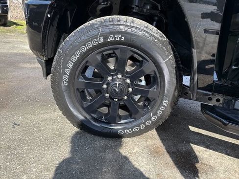 New 2026 RAM 3500 Big Horn AWD/4WD image 19