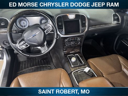 Used 2018 Chrysler 300 Limited w/ Safetytec Plus Group AWD/4WD image 26