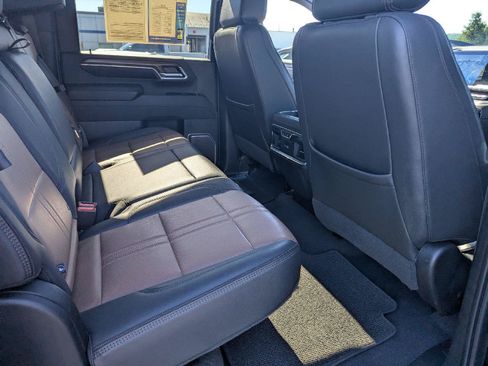 Used 2024 Chevrolet Silverado 2500 High Country w/ Technology Package AWD/4WD image 28
