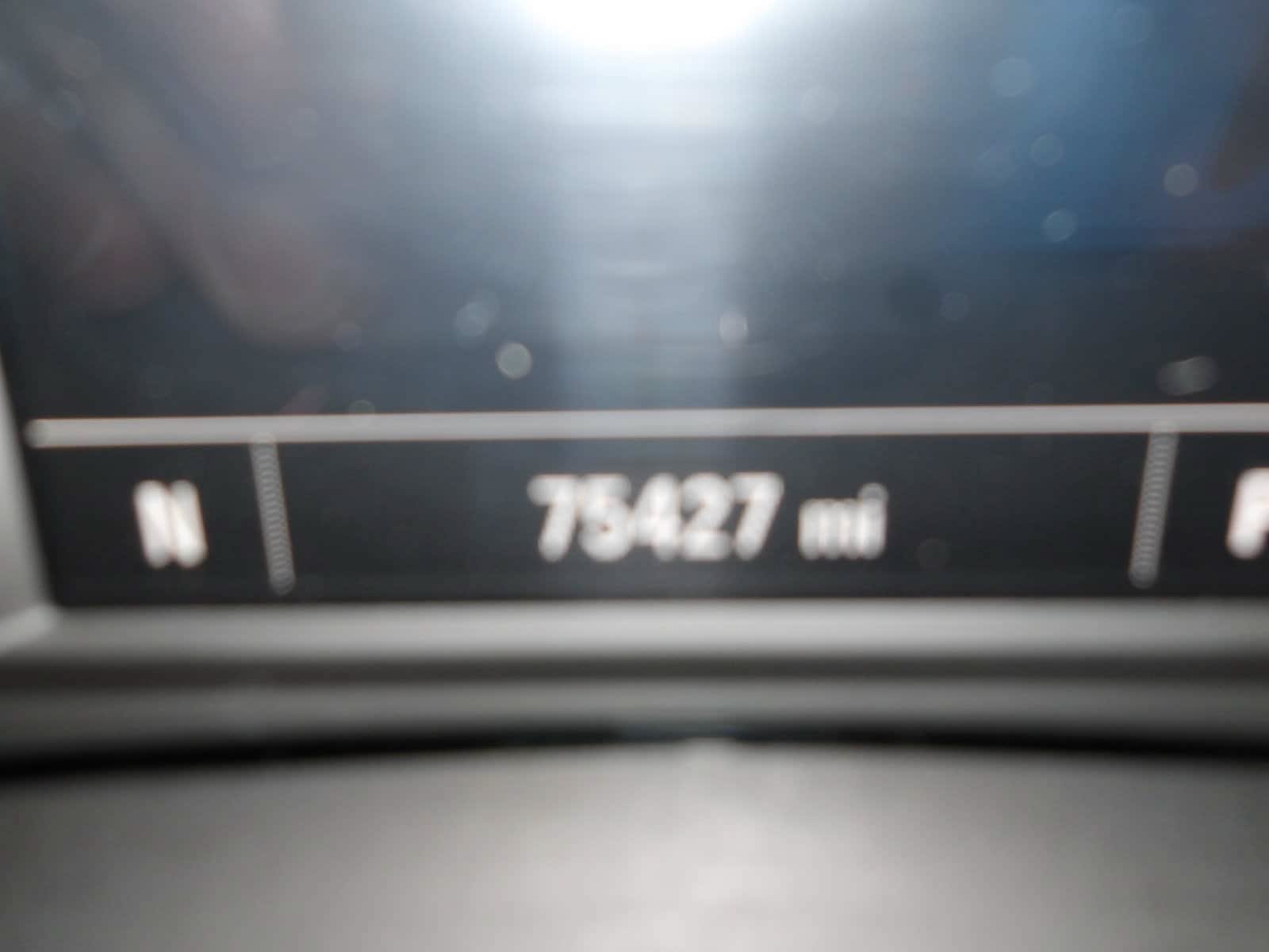 Used 2017 Chevrolet Cruze Premier w/ Premier Convenience Package FWD image 11