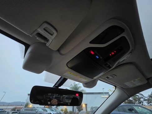 Certified 2022 Subaru Legacy Limited image 34