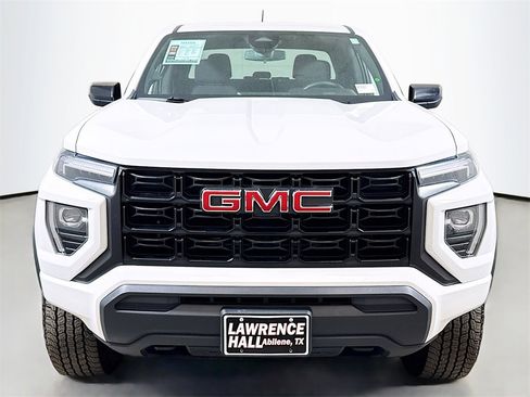 Used 2024 GMC Canyon Elevation image 2
