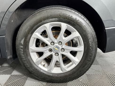 Used 2019 Chevrolet Equinox LT w/ Driver Convenience Package image 36