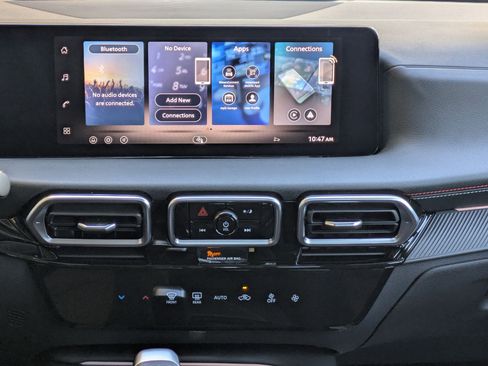 New 2026 Nissan Sentra SR w/ Floor Mat Package image 13