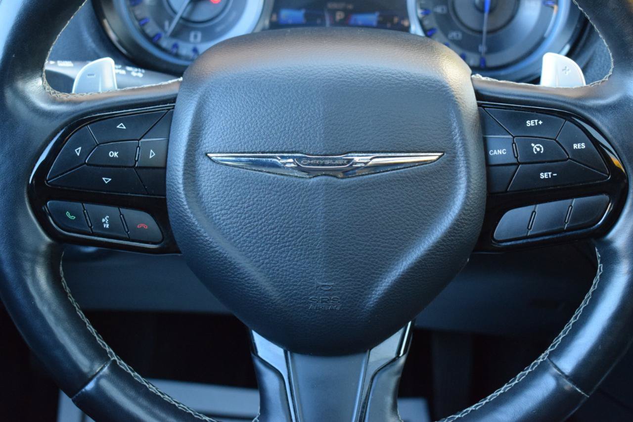 Used 2018 Chrysler 300 S w/ 300S Premium Group 2 AWD/4WD image 20