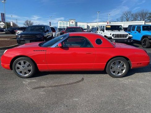 Used 2003 Ford Thunderbird Premium image 2