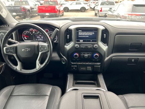 Used 2021 Chevrolet Silverado 1500 LT Trail Boss image 9