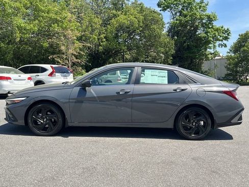 New 2026 Hyundai Elantra SEL Sport Premium FWD image 30