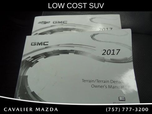 Used 2017 GMC Terrain SLT AWD/4WD image 31