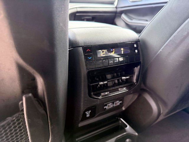 Certified 2023 Jeep Grand Cherokee L Altitude AWD/4WD image 14