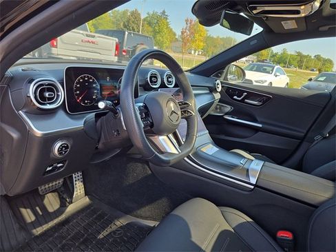 Used 2024 Mercedes-Benz C 300 4MATIC Sedan image 23