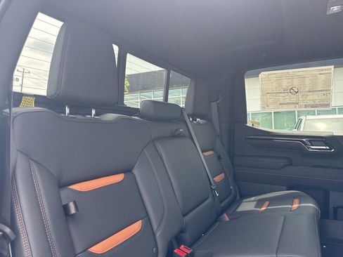 New 2026 GMC Sierra 1500 AT4 w/ AT4 Premium Package AWD/4WD image 28