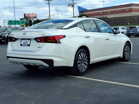 Used 2023 Nissan Altima 2.5 SV AWD/4WD image 29