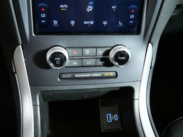 Certified 2024 Ford Edge SEL w/ Convenience Package AWD/4WD image 22