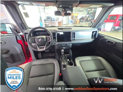 Used 2024 Ford Bronco Black Diamond AWD/4WD image 19