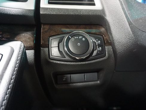 Used 2015 Ford Explorer Limited w/ Equipment Group 301A FWD image 4