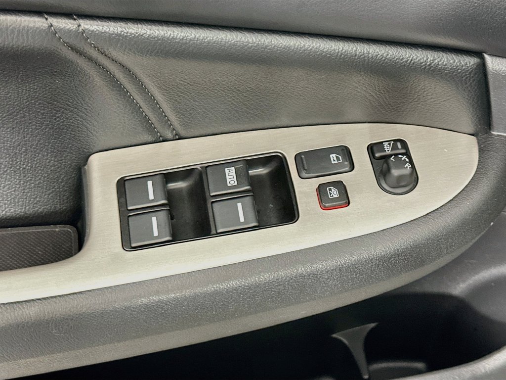Used 2005 Honda Accord EX-L image 17