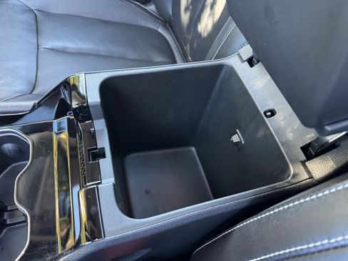 Used 2022 Jeep Grand Cherokee Limited 4xe image 38