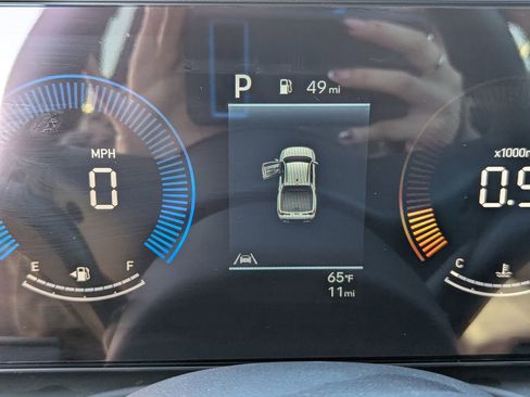 New 2026 Hyundai Santa Cruz SEL FWD image 9