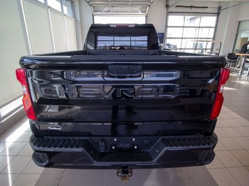 Certified 2022 Chevrolet Silverado 1500 Custom Trail Boss w/ Safety Confidence Package image 6