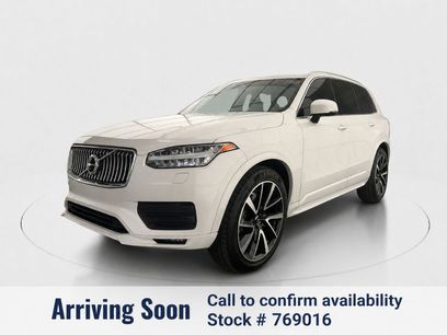 Used 2021 Volvo XC90 T6 Momentum w/ Advanced Package