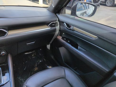 Used 2022 MAZDA CX-5 Signature AWD/4WD image 17