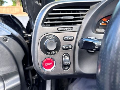 Used 2000 Honda S2000 image 35