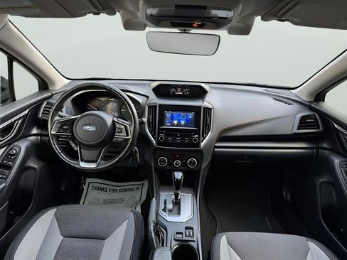 Used 2022 Subaru Crosstrek 2.0i Premium image 18