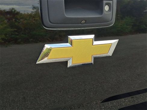 Used 2020 Chevrolet Colorado LT w/ Safety Package image 30