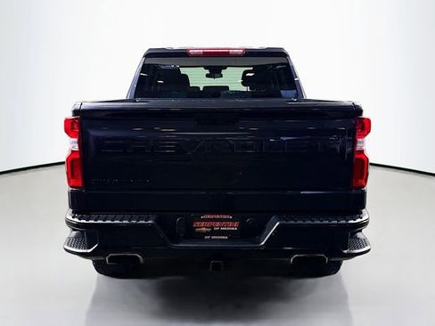 Used 2024 Chevrolet Silverado 1500 LT Trail Boss w/ LPO, Dark Essentials Package AWD/4WD image 7