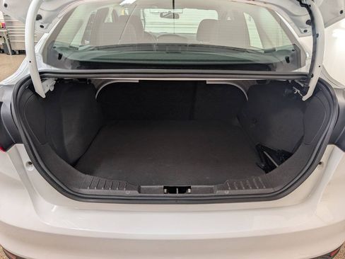 Used 2016 Ford Focus SE FWD image 14