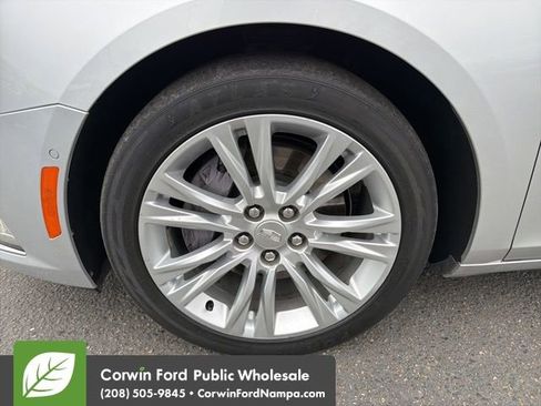 Used 2018 Cadillac XTS Luxury image 9