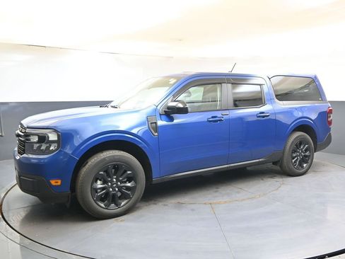 Used 2024 Ford Maverick Lariat w/ Black Appearance Package AWD/4WD image 2