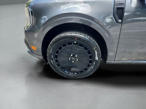 New 2025 Ford Maverick Lobo image 25