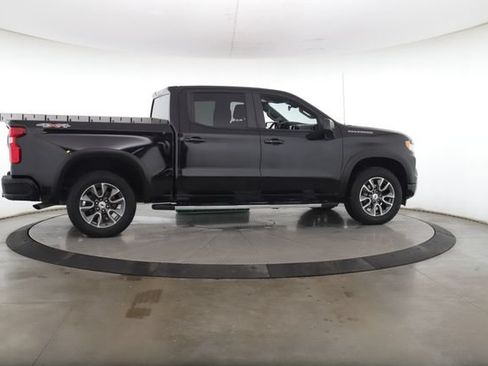 Used 2023 Chevrolet Silverado 1500 RST w/ Protection Package AWD/4WD image 6